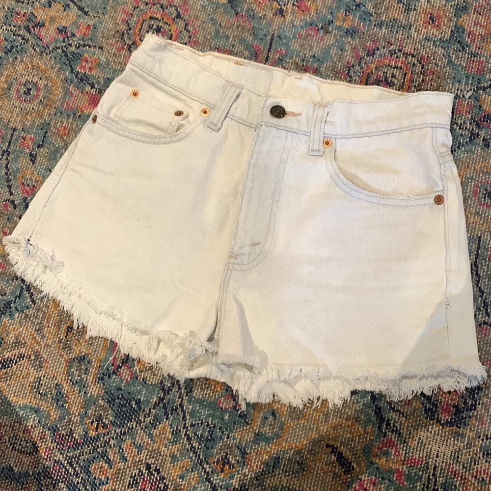 Vintage Levi’s shorts